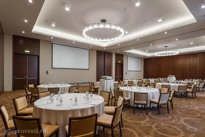 DoubleTree by Hilton Moscow – Marina — Зал «Секвойя» — зал в отеле в Москве