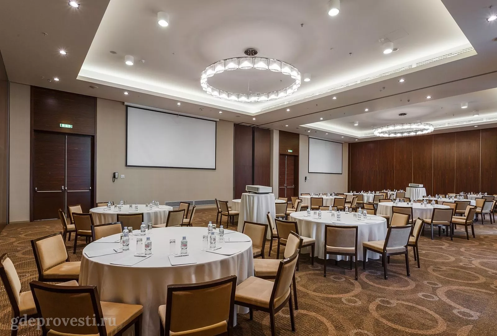 DoubleTree by Hilton Moscow – Marina — Зал «Секвойя» — зал в отеле в Москве, фото 1