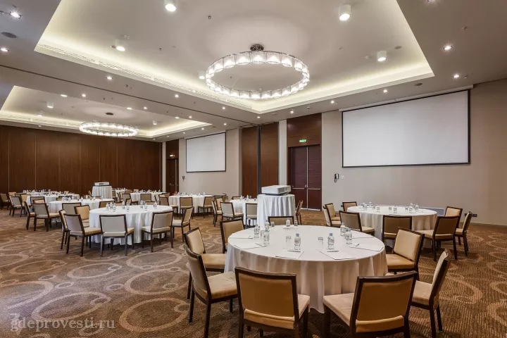 DoubleTree by Hilton Moscow – Marina — Зал «Секвойя» — зал в отеле в Москве, фото 3