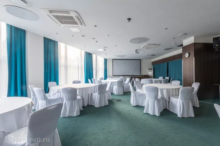 Cosmos Yaroslavl Hotel — Зал «Пожарский» — зал в отеле в Ярославле