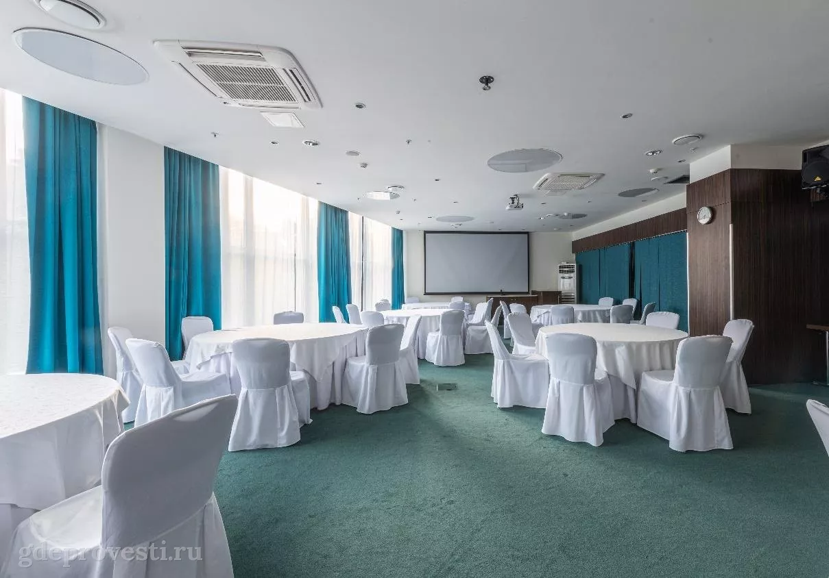 Cosmos Yaroslavl Hotel — Зал «Пожарский» — зал в отеле в Ярославле, фото 1