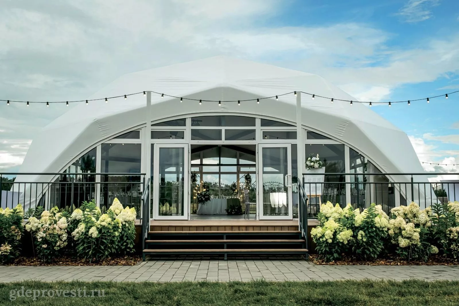 Horseka Resort — Шатёр «Лесной» — загородная площадка в Москве, фото 1