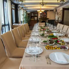 Музей техники Вадима Задорожного — Каминный VIP-зал