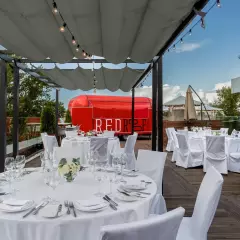 Red Stars Hotel — терраса Red Roof