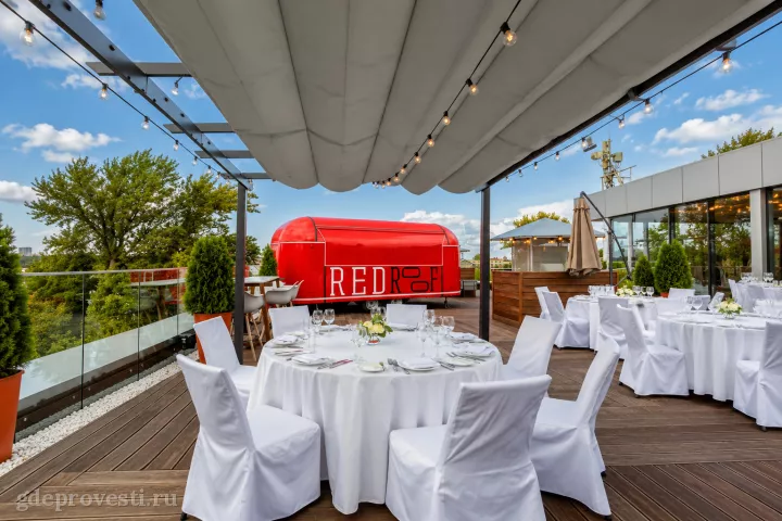 Red Stars Hotel — терраса Red Roof — летняя площадка в Санкт-Петербурге, фото 3