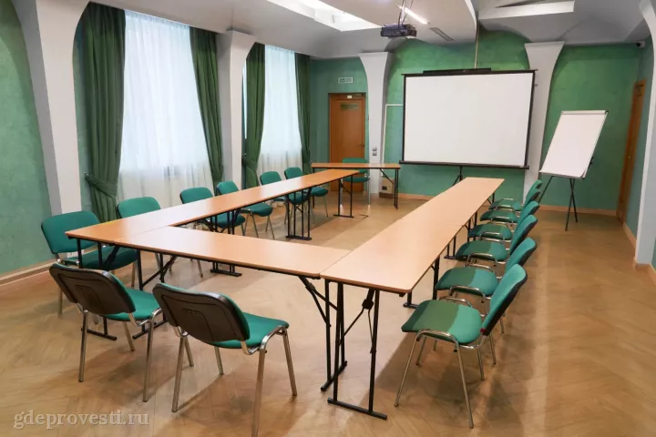 Green Line Hotel — Изумрудный — зал в отеле в Самаре, фото 2