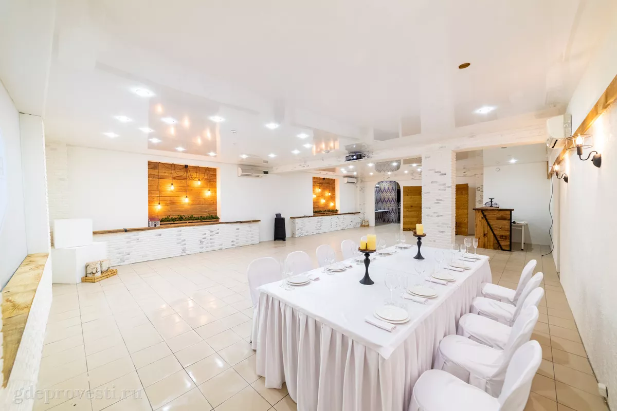 Ёлка Loft — банкетный зал в Новосибирске, фото 1