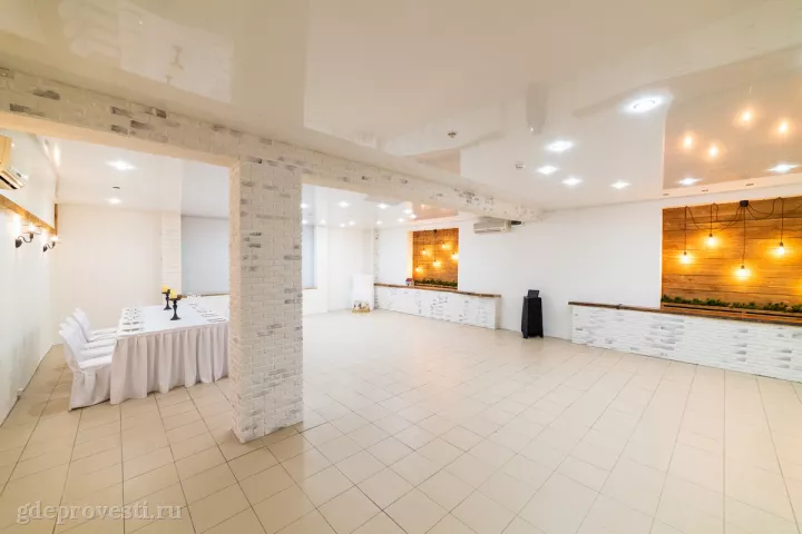 Ёлка Loft — банкетный зал в Новосибирске, фото 3