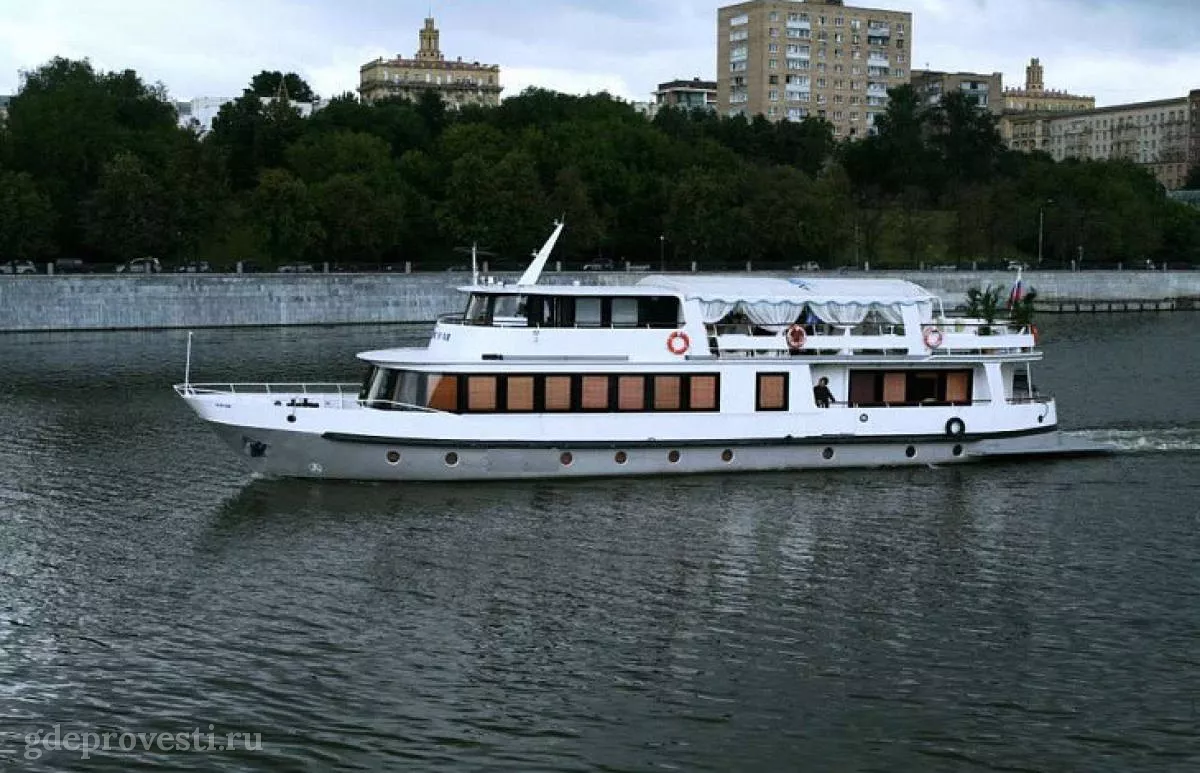 RED BOAT — Теплоход Уникум — теплоход в Москве, фото 1