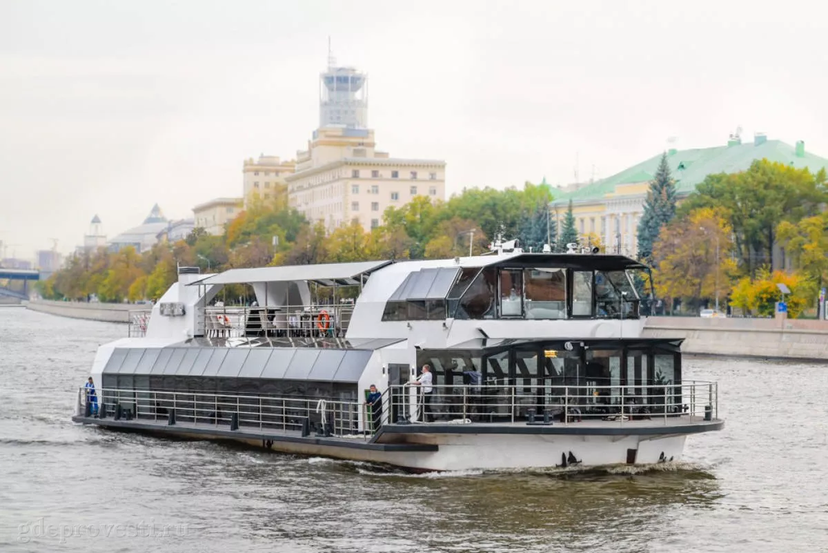 RED BOAT — Теплоход Жемчужина — теплоход в Москве, фото 1
