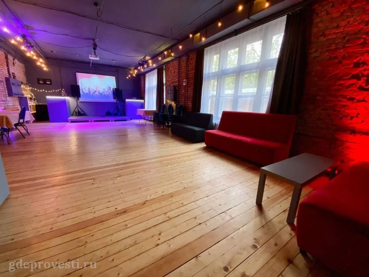 Status Loft — Статус Лофт на Кадетской — лофт в Санкт-Петербурге, фото 1