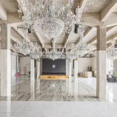 LOFT HALL #1 — Royal Blanc