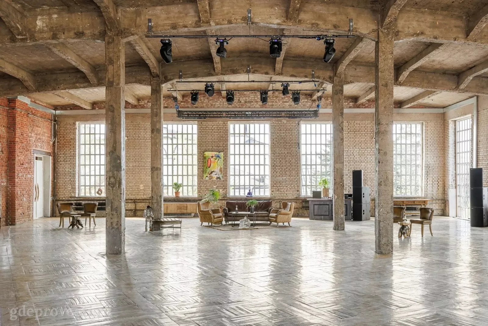 LOFT HALL #1 — Château — лофт в Москве, фото 1