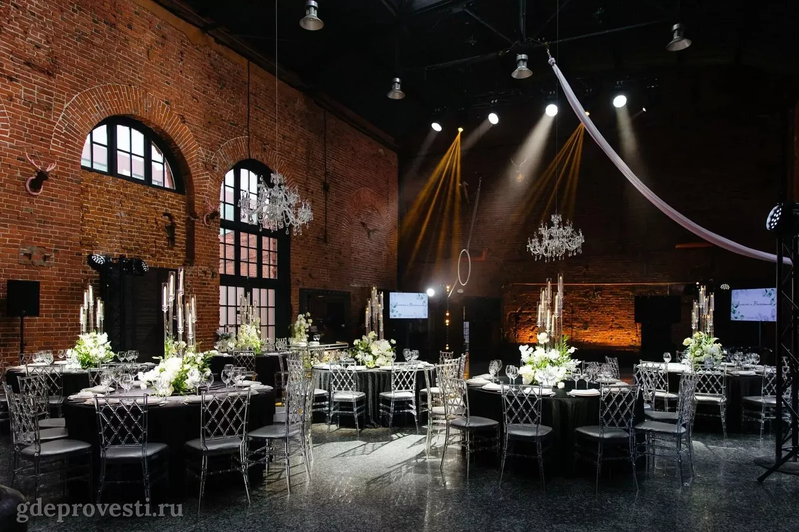 LOFT HALL #2 — Rothschild's Hall — лофт в Москве, фото 1