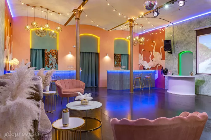 MSK PLACE — Мемфис лофт — лофт в Москве