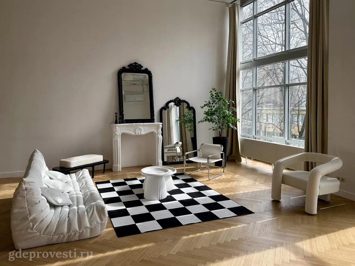 Base photostudio — Зал «Париж+Балдеж» — зал в Москве, фото 1