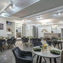 LoftBar22 — Green&White Loft