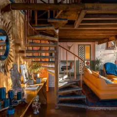 LOFT HALL #4 — Villa Mr. Pinky