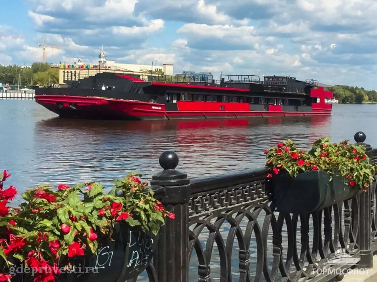 RED BOAT — Loft Boat — банкетный зал в Москве, фото 1