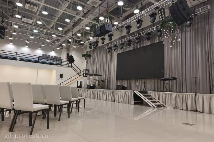 Скиния Спейс — конференц-зал в Москве