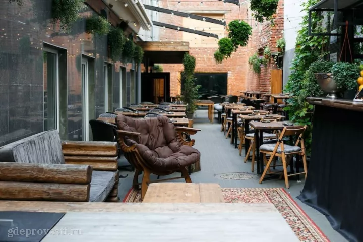 WineWood Moscow — Терраса Cépage — летняя площадка в Москве