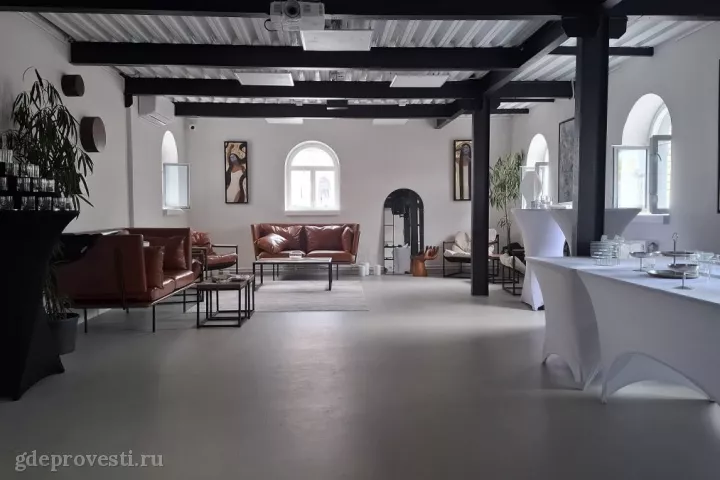 Strata Loft — лофт в Москве