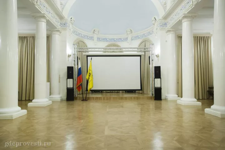 Усадьба Васильчиковых на Б.Никитской — загородная площадка в Москве