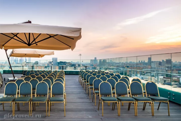 Novotel Москва Центр — Смотровая площадка — зал в отеле в Москве
