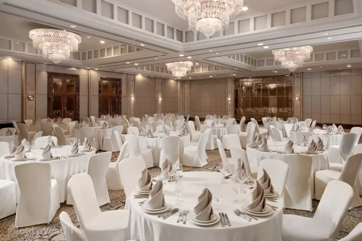 Hotel Continental (бывший InterContinental Москва Тверская) — Бальный зал «Родченко» — зал в отеле в Москве