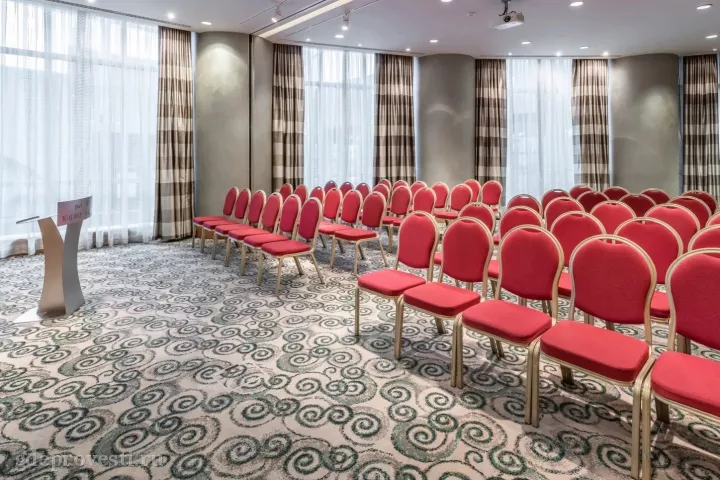 Swissôtel Красные Холмы Москва — Зал «Люцерн + Женева» — зал в отеле в Москве