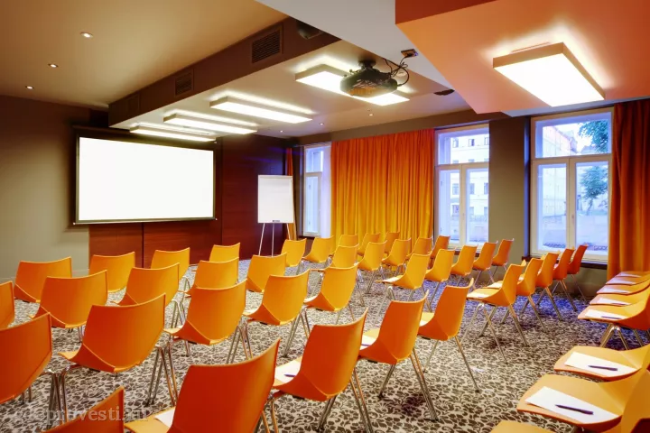 Domina St. Petersburg — Конференц-зал «Atelier99» — конференц-зал в Санкт-Петербурге